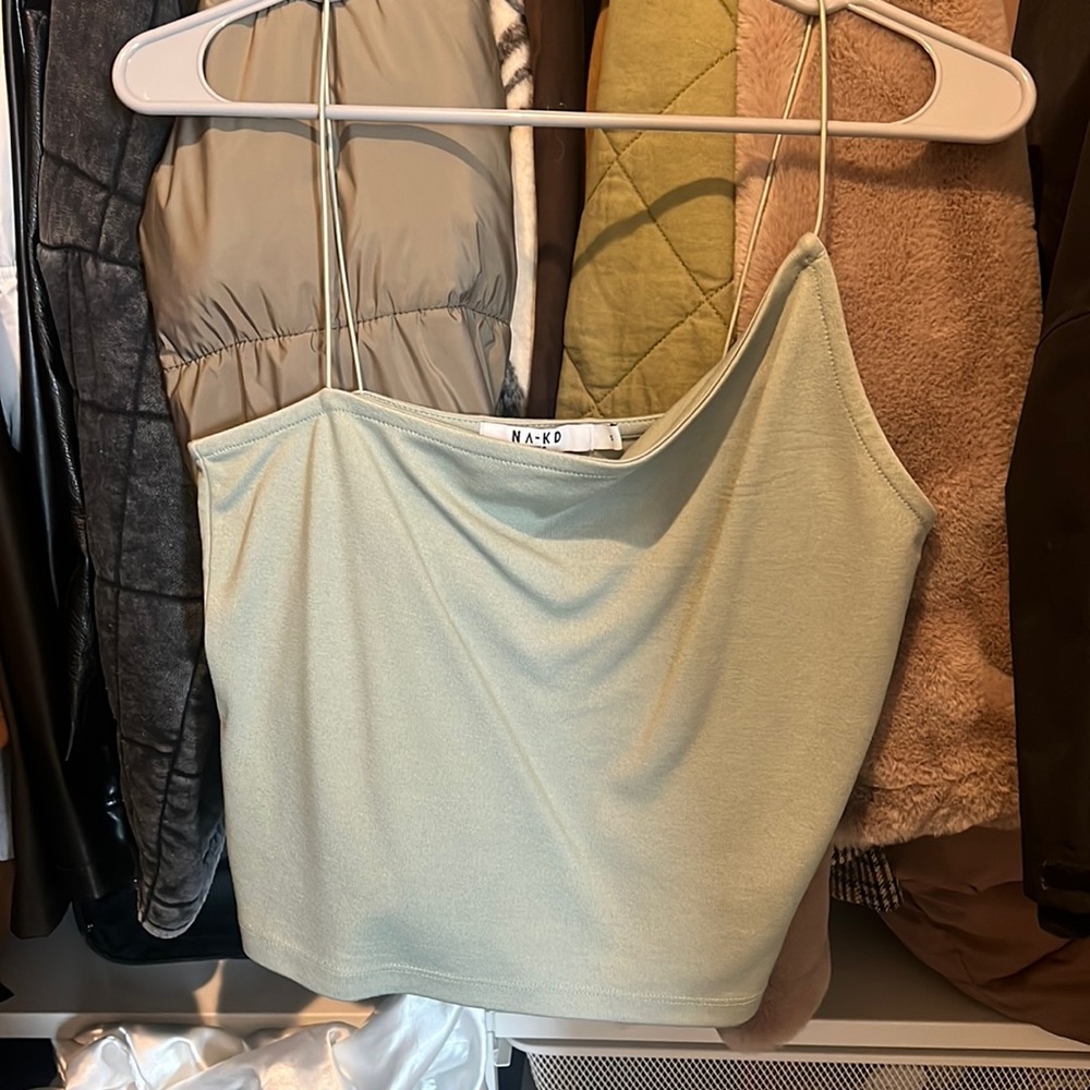NA-KD top